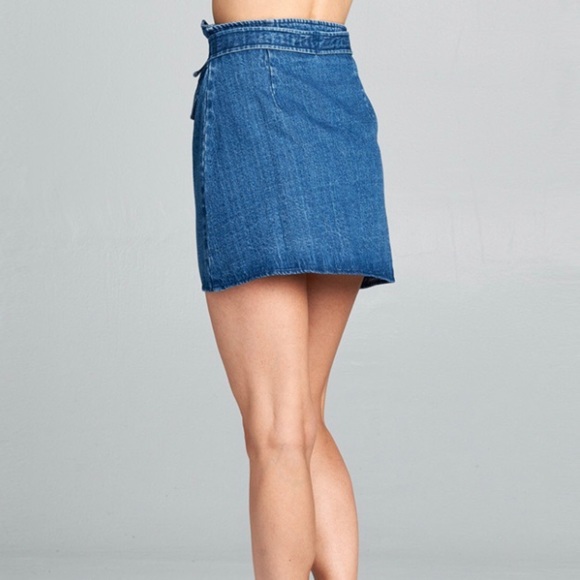 NWT Hummingbird Denim Jean Mini Skirt Women's Size Large - Picture 3 of 7